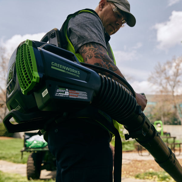 Soplador 82V Eléctrico Inalámbrico Greenworks con 2 baterías de 5Ah y cargador